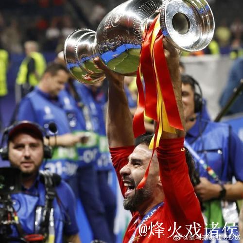 卡尔的庆祝动作是什么意思?基米希打趣:也许是 卡尔的庆祝动作是什么意思?基米希打趣:也许是