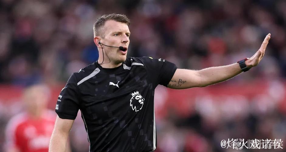 英超第17轮裁判:布鲁克斯吹热刺vs利物浦;奥利弗执法曼联 英超第17轮裁判:布鲁克斯吹热刺vs利物浦;奥利弗执法曼联
